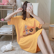 Ngủ váy cô gái mùa hè bông ngắn tay mỏng Hàn Quốc phiên bản dễ thương phim hoạt hình thỏ Tám anh bông giản dị về nhà quần áo có thể mòn bên ngoài.
