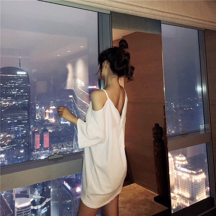 VK旗艦店 韓系露肩小心機露背印花寬鬆短袖洋裝