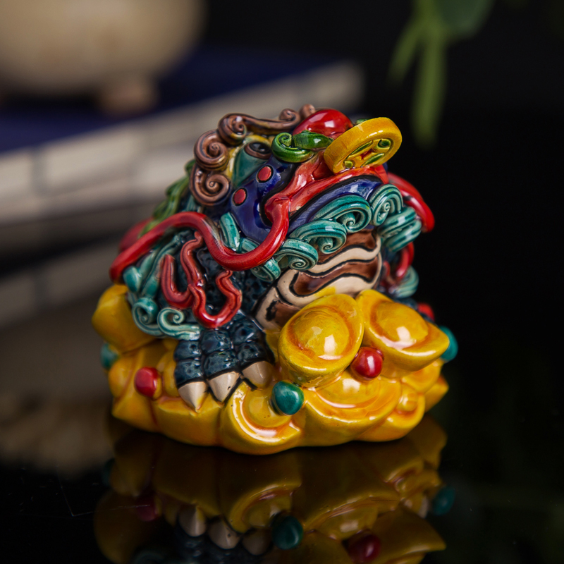 Handmade Ceramic Art Ornaments, High-Quality Home Feng Shui Decorations, Gifts, Jiaozhi Pottery, Colored Pottery, Wealth-Attracting Three-Legged Golden Toad