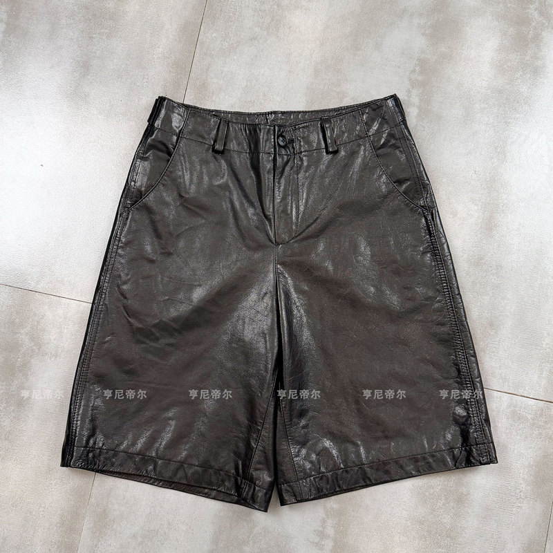 Vintage Style Waxed Leather Wide-Leg Pants 2026 Autumn New Genuine Leather Women's Short Loose Versatile Five-Point Pants Trendy Vintage Style Waxed Leather Wide-Leg Pants 2026 Autumn New Genuine Leather Women's Short Loose Versatile Five-Point Pants Trendy