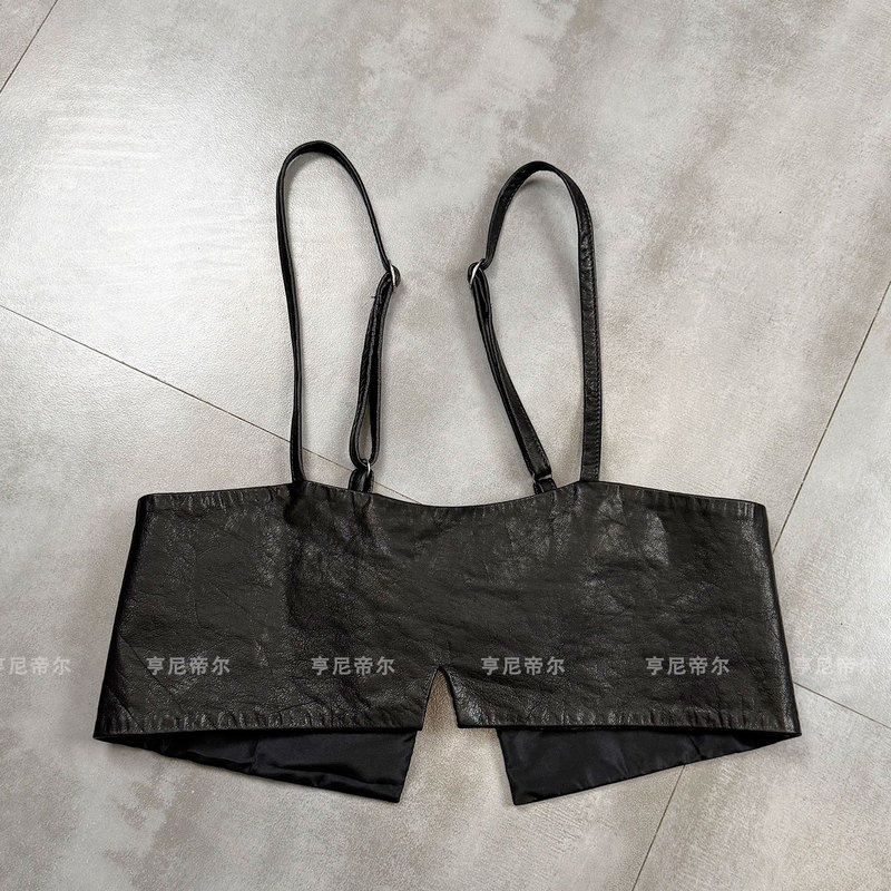 2026 Early Autumn New Genuine Leather Strap Top for Women, Oil Wax Leather Short Fashionable Versatile Niche Stylish Vest Outerwear 2026 Early Autumn New Genuine Leather Strap Top for Women, Oil Wax Leather Short Fashionable Versatile Niche Stylish Vest Outerwear