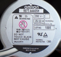 Original Japanese OMRON OMRON OMRON R87T-A4A05H 200V 35 33W all metal cooling fan