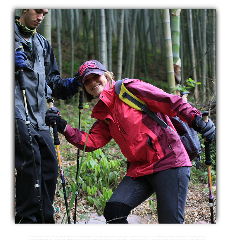 Tiên phong piomeer ngoài trời cầm thẳng trekking cực khóa sợi carbon siêu nhẹ ba phần sản phẩm ngoài trời gậy đi bộ gấp gọn có đèn