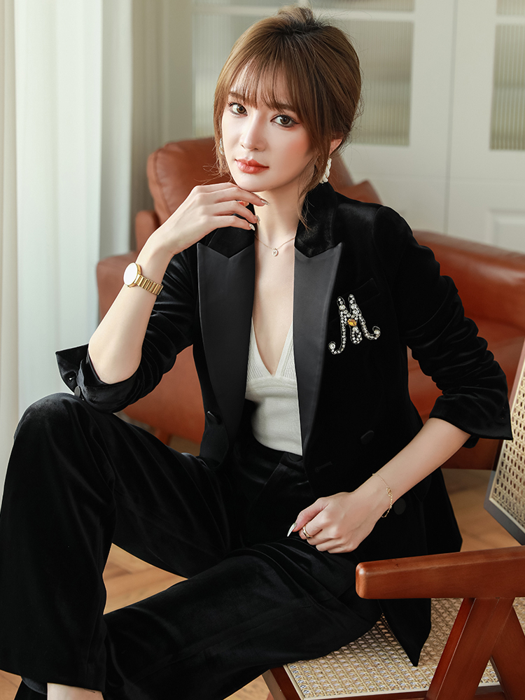 Gold velvet suit suit woman 2022 autumn winter display slim velvet small west suit long pants gas quality light cooked high-end work clothes