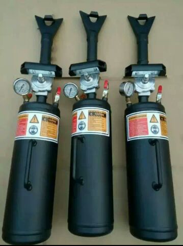 Tire explosion vehicle special explosion tire tool auto insurance tool auto - repair tool