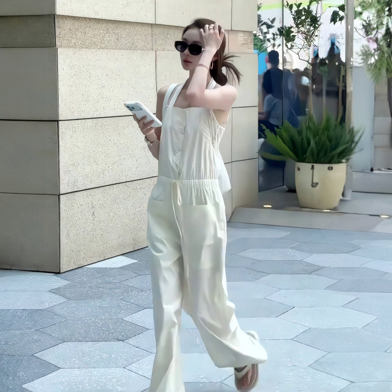 American-Style Spicy Girl Temperament Lace Halter Fake Two-Piece Jumpsuit 2026 Autumn New White Workwear Long Pants Women's Clothing American-Style Spicy Girl Temperament Lace Halter Fake Two-Piece Jumpsuit 2026 Autumn New White Workwear Long Pants Women's Clothing