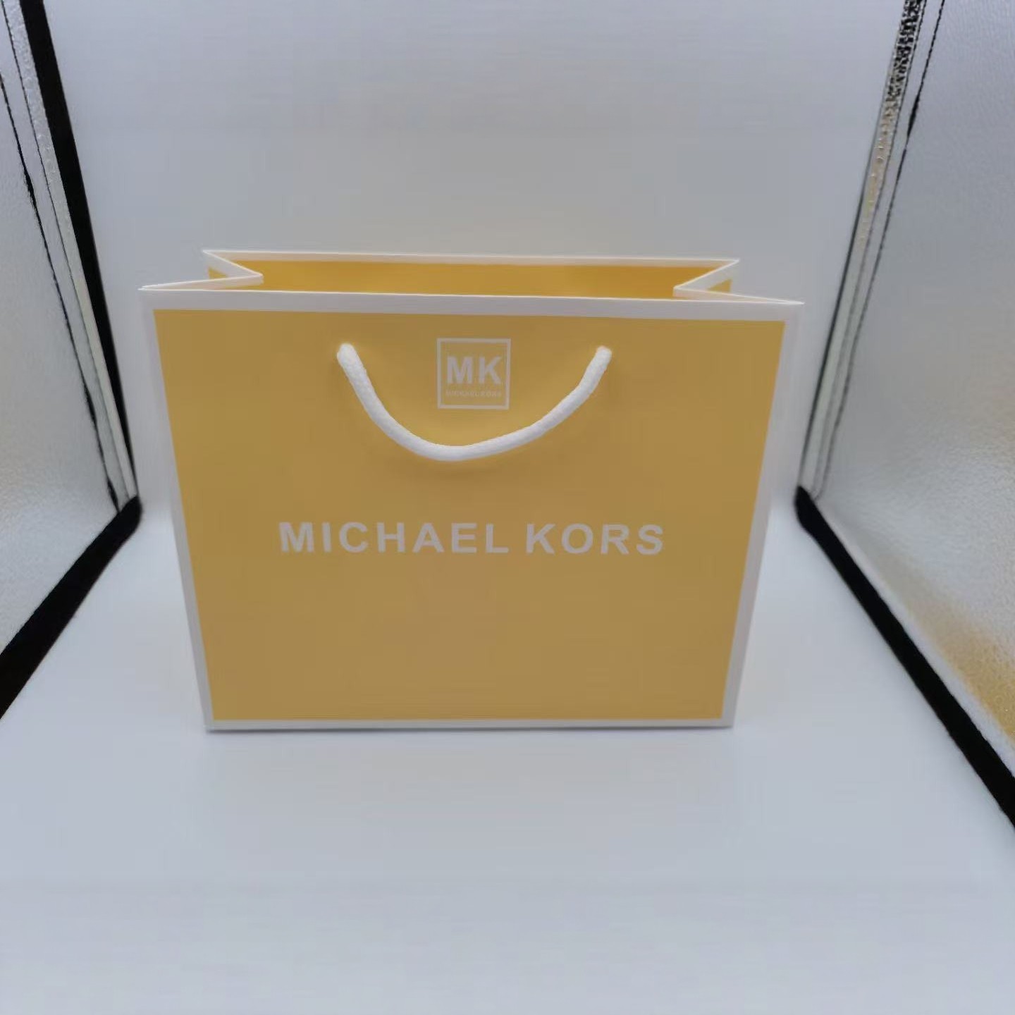 Mk Watch Box Watch Packaging Box Brand New Original Gift Box Watch Storage Box Gift Box Full Set Display Box