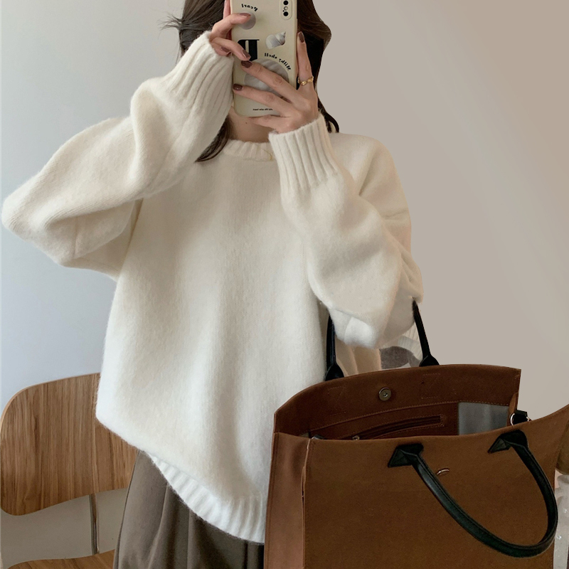 White Round-Neck Raccoon Fur Soft Sweater for Women, Autumn and Winter, Thickened, High-End, Lazy Style, Inner Layer Knitwear