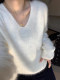 Lazy and soft white v-neck raccoon velvet sweater women's pullover autumn and winter loose old money style sweater inner top
