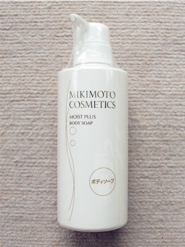 Japan Mikimoto Mikimoto Mikamoto Pearl Runze Body Bath Lotion 380ml Beijing Spot