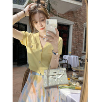 2022 Summer new womens clothing can be salt-sweetened with fairy-gas supersenssen yellow crushed flowers and dress surges
