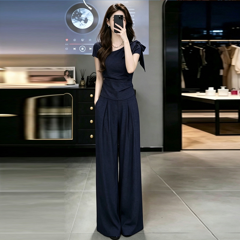 French-Style Elegant Suit for Women, Summer Slimming Design, Asymmetrical Neckline, Pleated Top, Wide-Leg Pants, Two-Piece Commuter Set