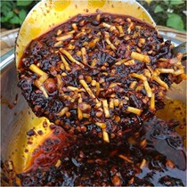 Folding ear root oil spicy chili sauce 500g bottle Guizhou specialty Houttuynia red oil chili sauce