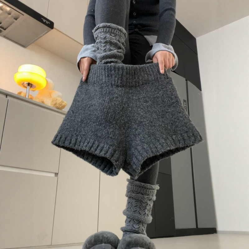 These Knitted Shorts That I Just Can'T Wait to Share! Gray Color, Get It! They'Re Very Secure to Wear and Won'T Get in the Way~