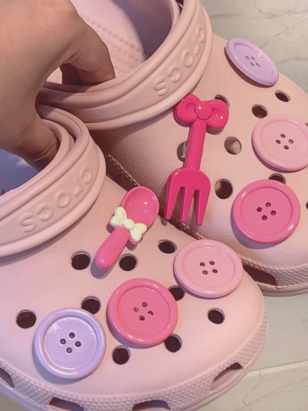 Crocs Shoe Charms for Girls, Y2K Sweet Girl Millennium Style, Niche Shoe Decorations, DIY Creative Accessories