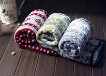 Full of colorful Edelweiss striped velvet casually portable blanket air-conditioning blanket