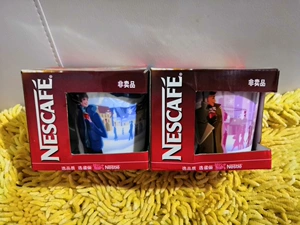 Полная бесплатная доставка Nestlé Treasure Series 2006 Winter Love Cups Love Cup Limited Collection of Cups