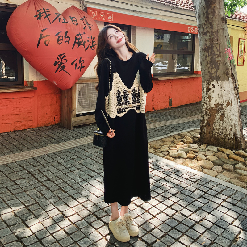 Black Knitted Patchwork Faux Two-Piece Long-Sleeve Dress for Women, Autumn Plus Size, High-End, Loose and Slimming Long Dress