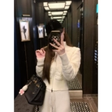 Наоао богатая женщина ежедневно осень и зимняя шляпа -Коллар двух версий клетчатого клетчатого свитера Кардигана Кардигана