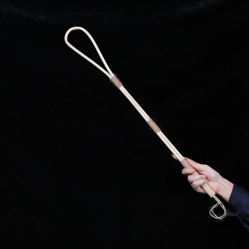 Natural Rattan Whip with Skin, Rattan Pointer, Traditional Handmade Rattan Pointer, 65cm Teaching Whip for Female Teachers to Use in Class