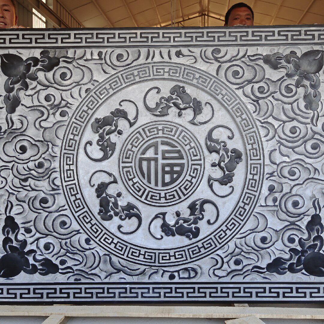 Natural stone green stone imitation ancient relief ground sculpted Xiangyun Wufu Linmen Home Courtyard Villa in front of the small courtyard