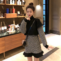 2021 new autumn costume temperament goddess Fan age age casual fashion Hepburn wind light mature wind two-piece dress