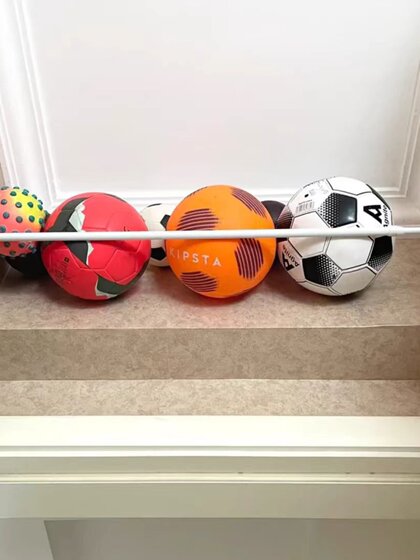 篮球收纳架家用室内简易足球排球整理收纳架儿童球类摆放置物架子