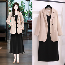 Advanced senses suit womens two sets 2022 Spring new suit spring harnesses even dress Dress Temperament Fashion Suits