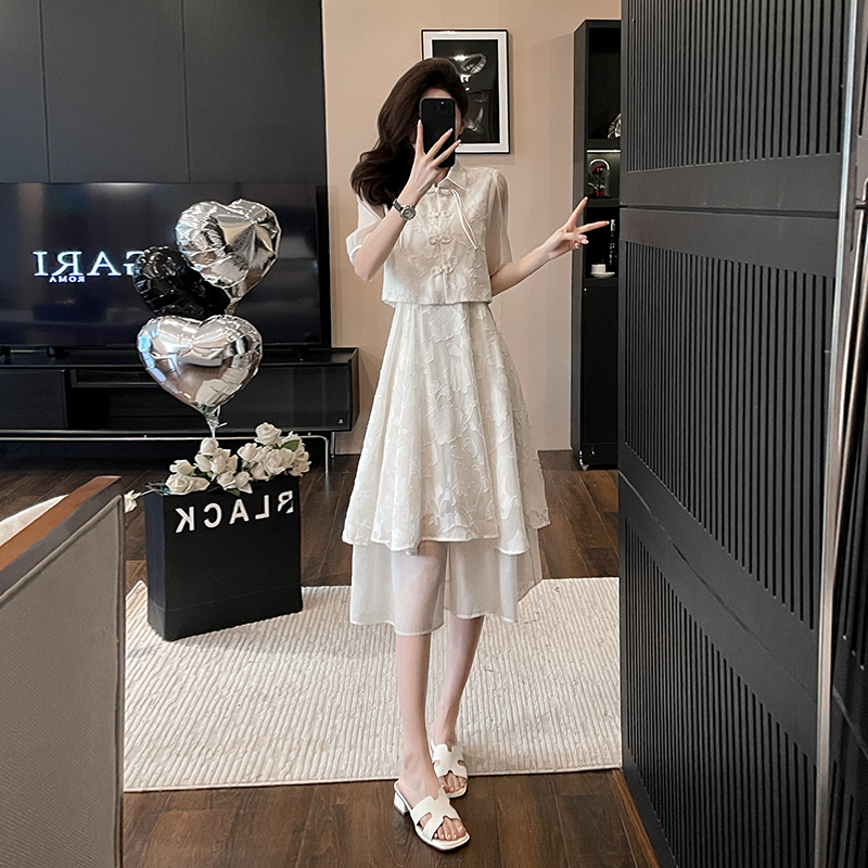 High-End New Chinese-Style National Style Buttoned Dress 2026 New Model for Women, Summer Elegant and Graceful Two-Piece Set with Suspenders