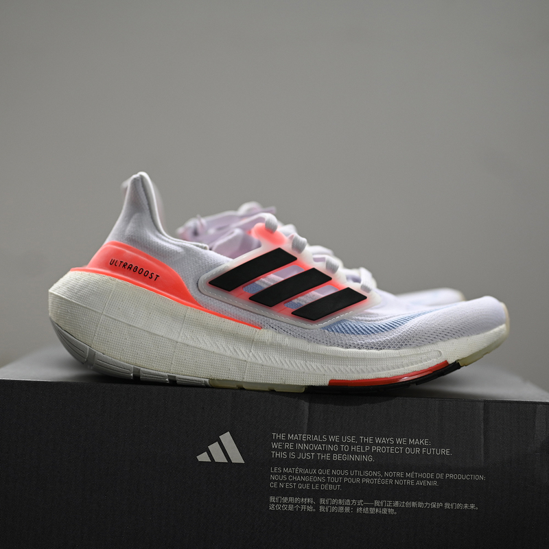 Adidas/Adidas Ultraboost Light Shock-Absorbing Sports Running Shoes for Men and Women Hq6353