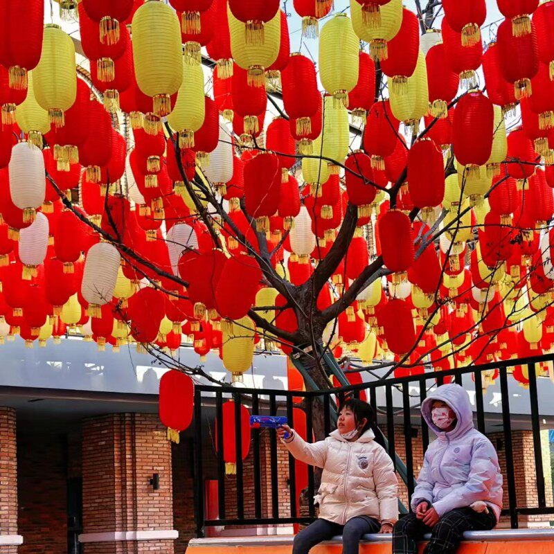 Lantern wholesale folding series of lanterns Five colorful lanterns Great red long winter melon lantern long round wine tea character Outdoor lantern-Taobao