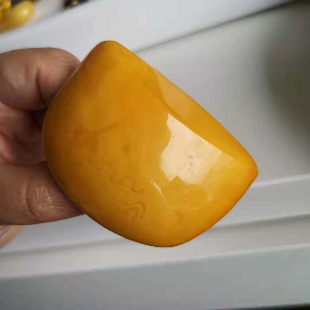 (Overseas stock) Zhenpin collection without missing price precious European return antique old beeswax super large nude brooch