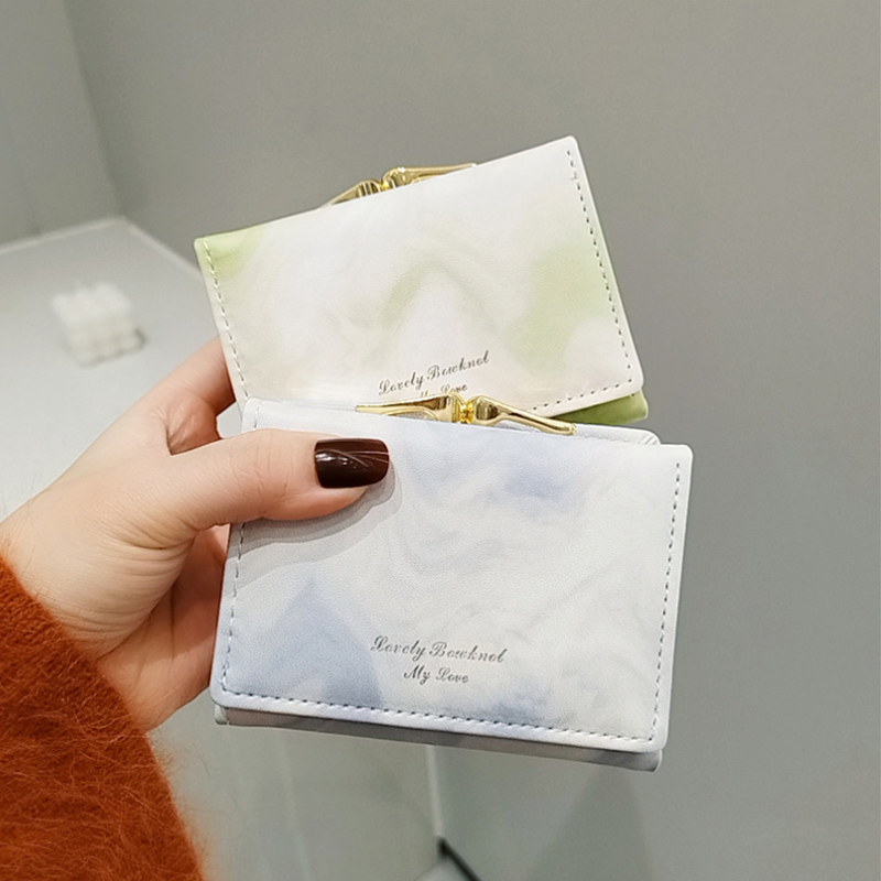 Japanese Style Women's Short Wallet, Compact, Multiple Card Slots, Large Capacity, 70% off Student Wallet, Gradient, Simple, Cute Coin Purse Japanese Style Women's Short Wallet, Compact, Multiple Card Slots, Large Capacity, 70% off Student Wallet, Gradient, Simple, Cute Coin Purse