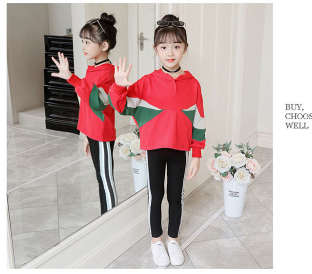 Cô gái xuân hè 2019 quần áo trẻ em nước ngoài mới của phụ nữ mạng phù hợp với màu đỏ thủy triều trẻ em lớn thời trang thể thao hai mảnh - Phù hợp với trẻ em ao so sinh be trai