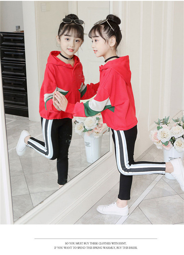 Cô gái xuân hè 2019 quần áo trẻ em nước ngoài mới của phụ nữ mạng phù hợp với màu đỏ thủy triều trẻ em lớn thời trang thể thao hai mảnh - Phù hợp với trẻ em ao so sinh be trai