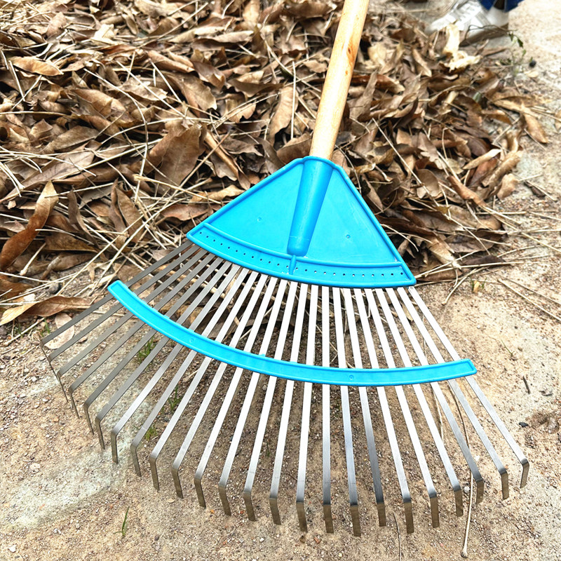 Steel pipe plastic leaf rake dead leaf rake large grass rake villa courtyard steel wire rake rake grass rake wooden handle steel pipe grass rake