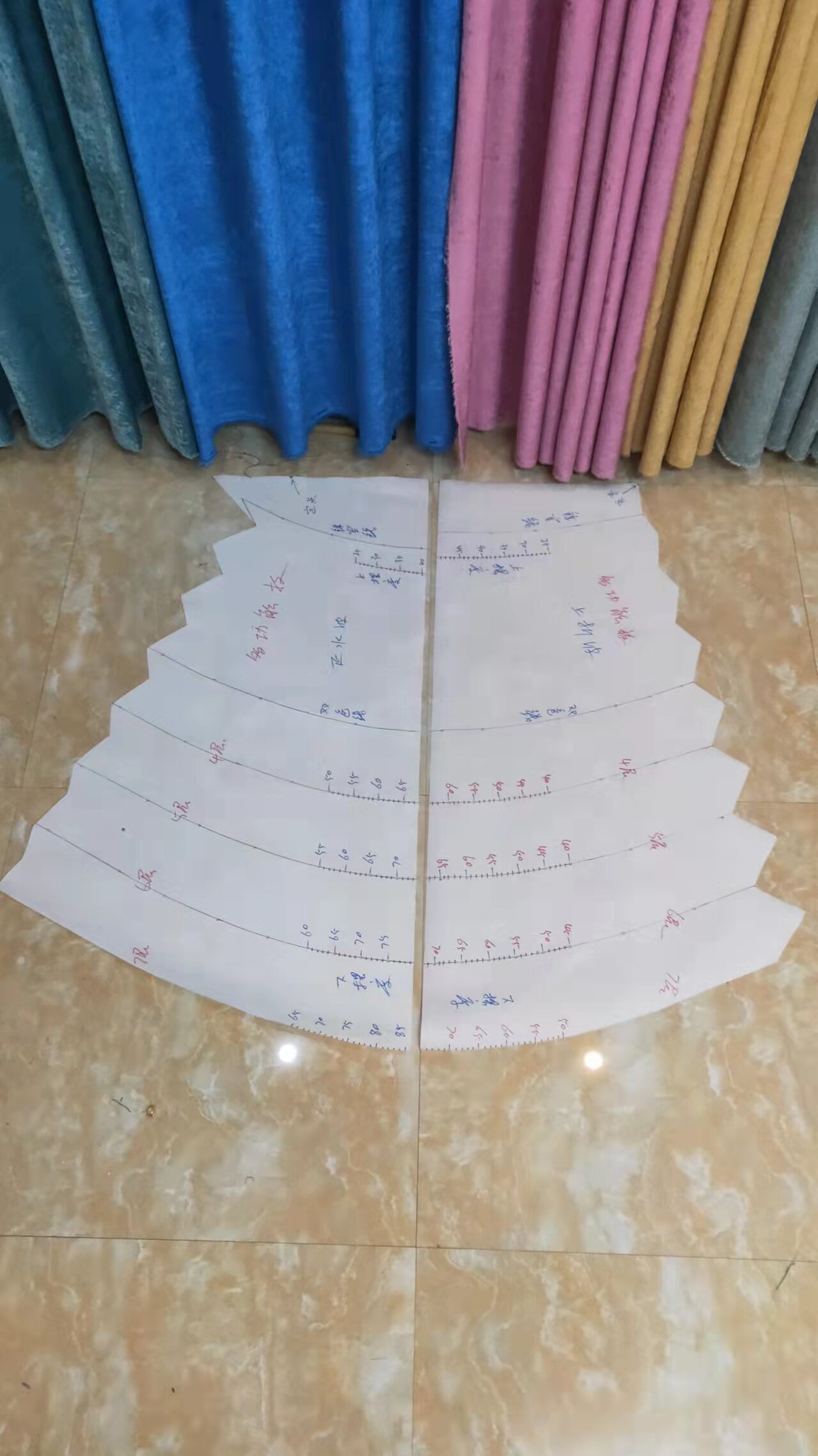 New multi-functional wave template hollowed water curtain curtain curtain curtain head template making of hollow water