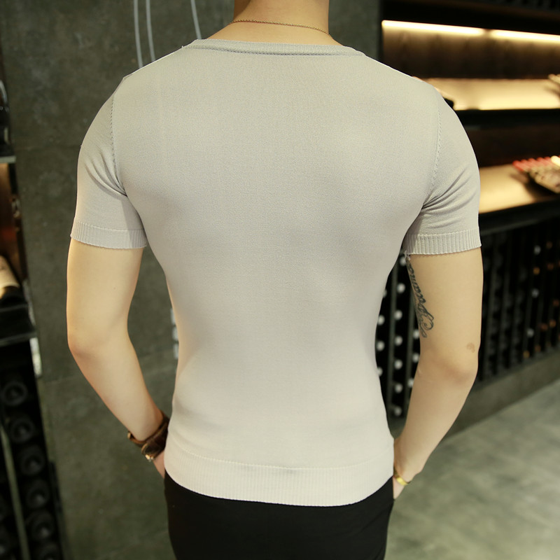 Nam ngắn tay áo len cổ tròn quần áo Slim nam mùa hè ăn mặc Hàn Quốc phù hợp với màu sắc t-shirt thoáng khí xu hướng của nam giới áo len