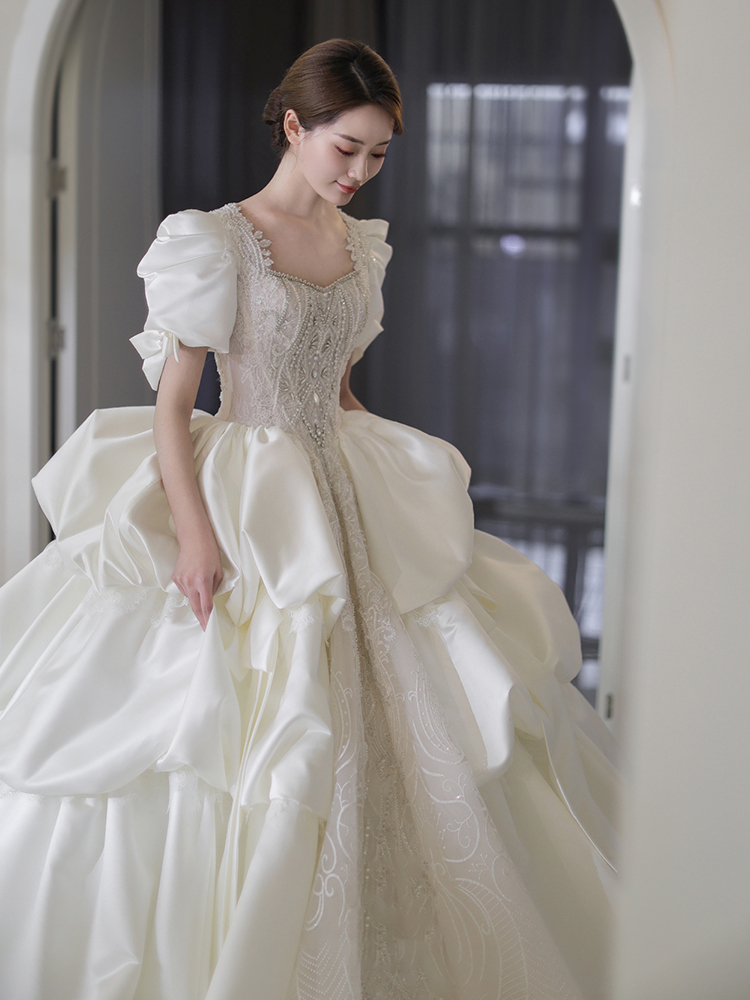 French satin light wedding dress 2024 new bride main yarn heavy worker pregnant woman large size fat mm small high -level texture French satin light wedding dress 2024 new bride main yarn heavy worker pregnant woman large size fat mm small high -level texture
