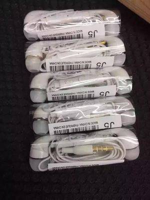 Apply Samsung S4 S6 headphones j5 In-ear Phone Line Control Android Samsung Universal headphones with McCall