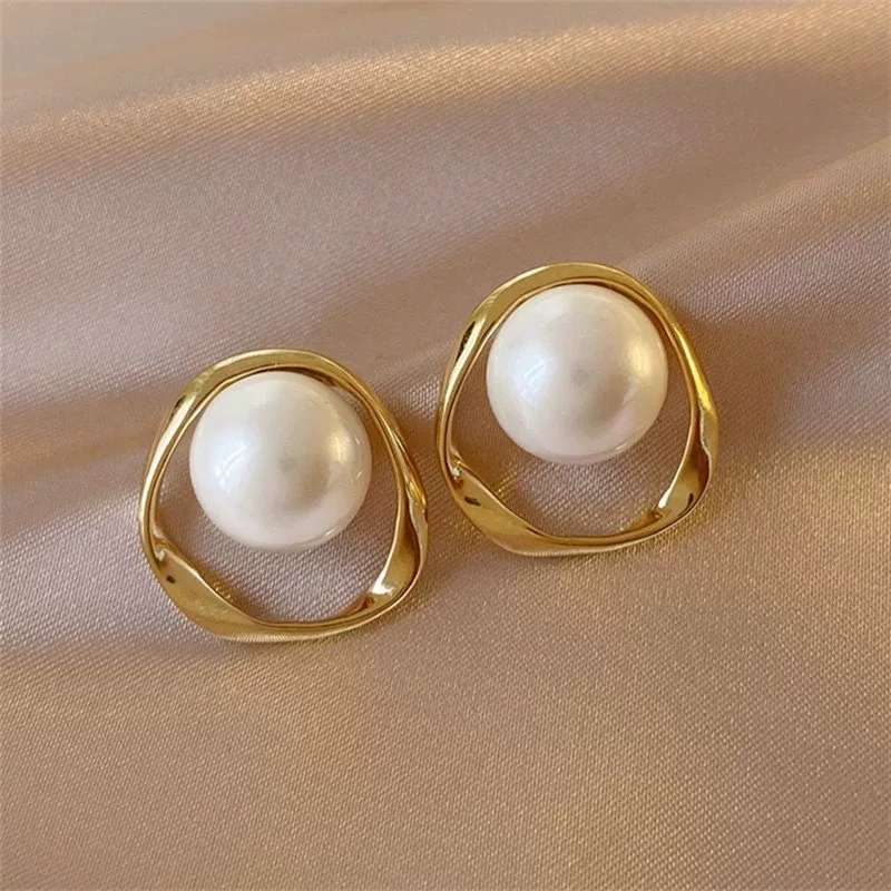 Модные дизайнерские серьги, японский и корейский стиль, стиль легкой роскоши, стиль высокого качества, тренд сезона, простой и элегантный дизайн