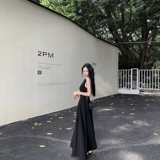 Белое летнее платье, приталенный жилет без рукавов, корсет, длинная юбка, яркий броский стиль, изысканный стиль