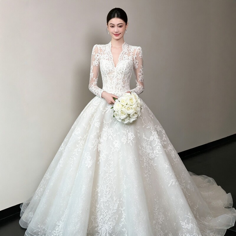 French-Style Light Wedding Dress 2026 New Model Bridal Main Gown with High-Quality Texture, Long Sleeves, V-Neck, Petite Lace, Custom-Made with a Train French-Style Light Wedding Dress 2026 New Model Bridal Main Gown with High-Quality Texture, Long Sleeves, V-Neck, Petite Lace, Custom-Made with a Train