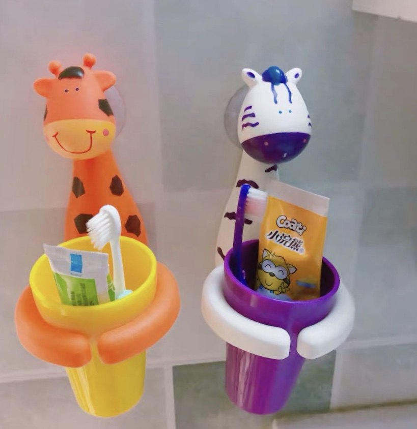 Children's toothbrushing cup cartoon baby anti-fall and cute wall-mounted toothbrush cup suit cup tooth-cylinder tooth cup gargling cup