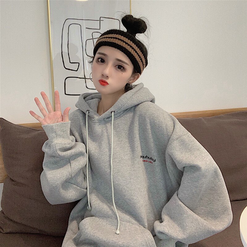 Autumn and winter 2019 new Korean version of velvet lazy wind in the long loose bf pullover long-sleeved hooded sweater coat female