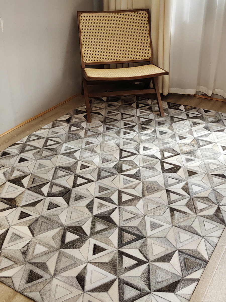 Modern light luxury handmade cowhide stitching carpet Nordic living room sofa bedroom bedside blanket horse fur floor mat