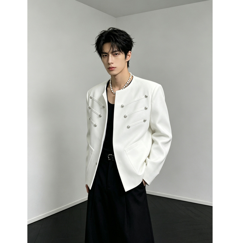 He Shiyue/Light Luxury Palace-Style White Blazer, Elegant and Luxurious, Short Blazer with Shoulder Pads