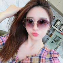 2021 New Korean version of sunglasses female tide retro Harajuku wind round face Net red sun glasses glasses big frame round face thin