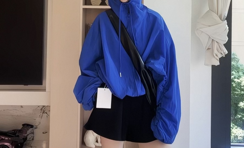 7599 Stylish Niche Casual Versatile Hooded Jacket, Bust Size 140, Length 61, No Returns or Exchanges