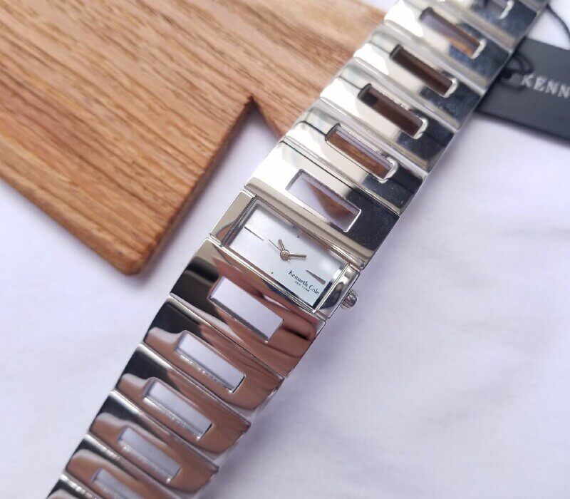 Kenneth Cole Steel Bracelet in New York City Fashion Quarter Watch